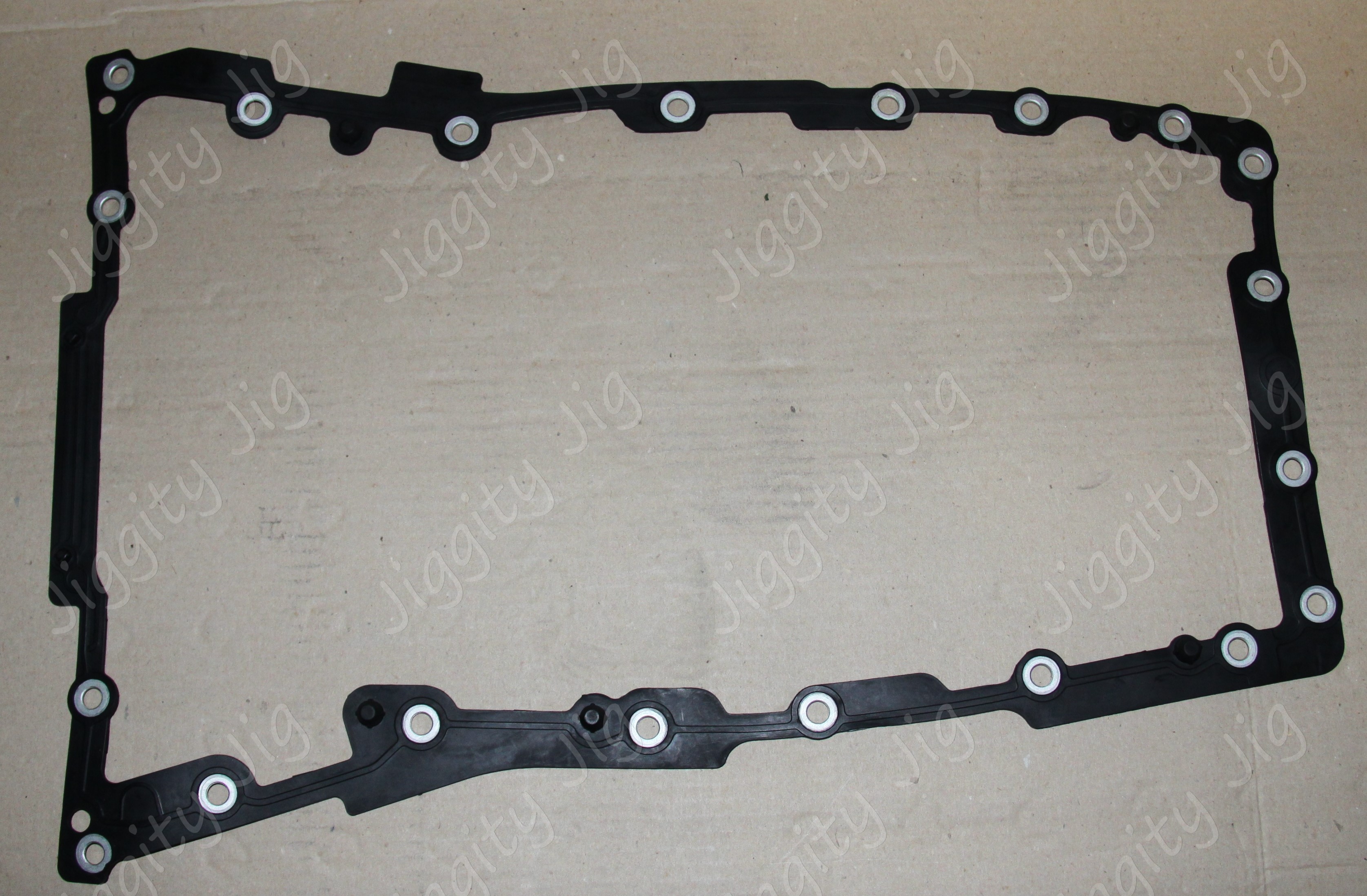 LVF500040 Oil Pan Sump Gasket Fit Land Rover Discovery 2 Defender TD5